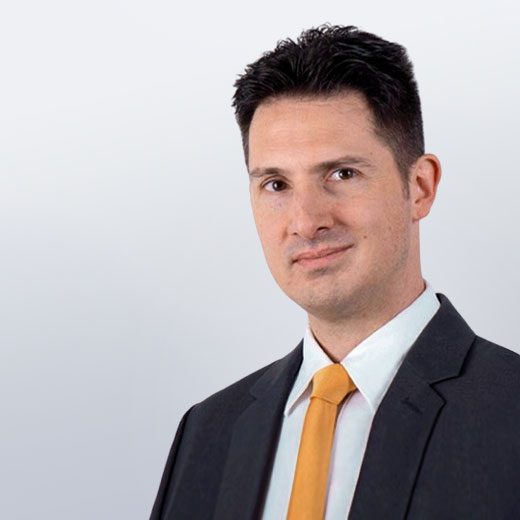 Falk Grünebaum (Portraitfoto)